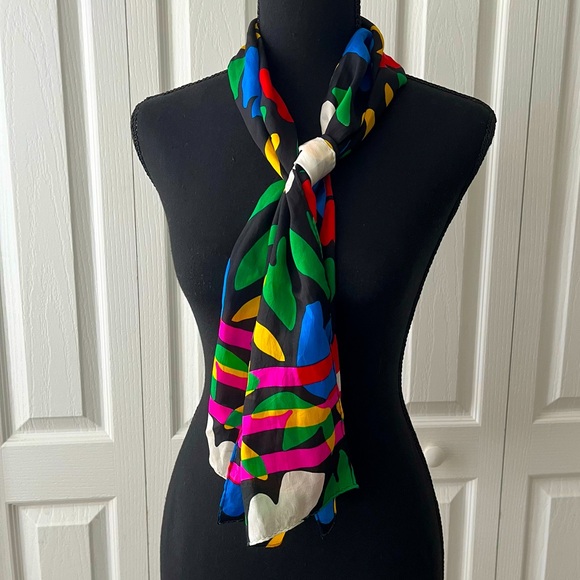 Liz Claiborne colorful Scarf - Picture 1 of 5